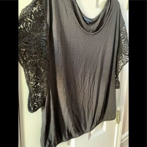 American Eagle XL BOHO lace sleeve dark gray shirt